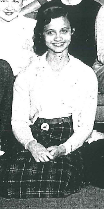 Carol E Williams Sykes. Picture taken while attending Grinnell.